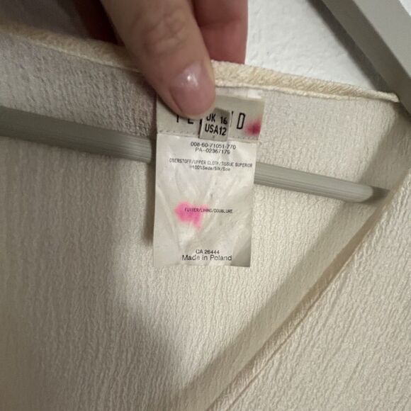 Louis Feraud Vintage Cream Ivory Silk Blouse Womens Button VNeck Ruched  Sz 12 - Picture 7 of 11